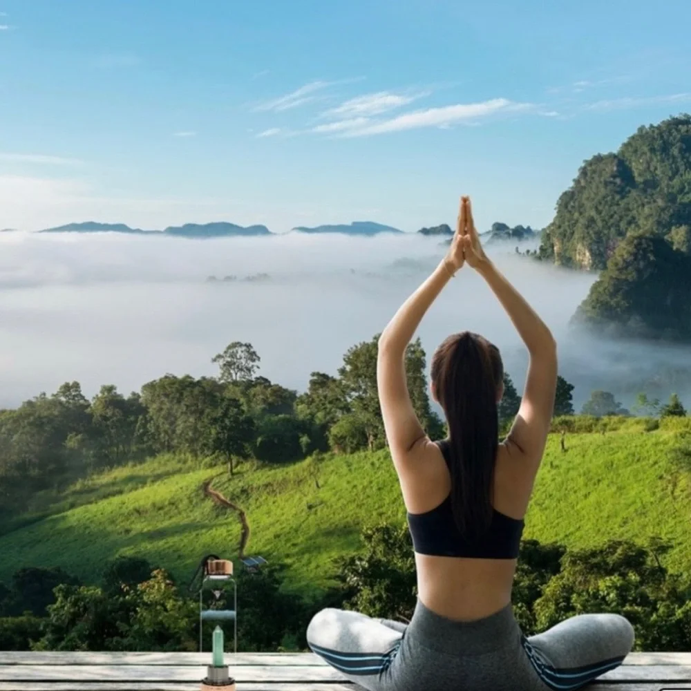 GYPSY SOUL AQUAMARINE QUARTZ BRAND NEW GLASS WATER BOTTLE WITH SLEEVE - Picture 8 of 10